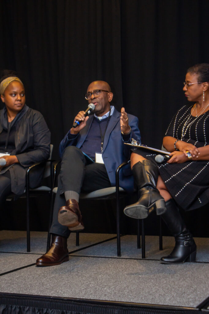 Newark_MG_0434-682x1024